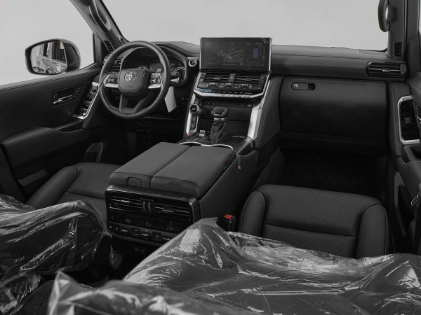 Toyota Land Cruiser, 300 Series фото №10