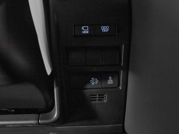 Toyota Land Cruiser, 300 Series фото №21