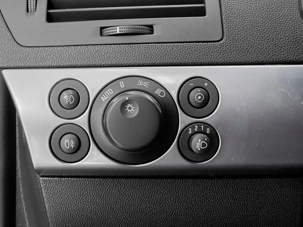 Opel Astra, H Рестайлинг фото №11