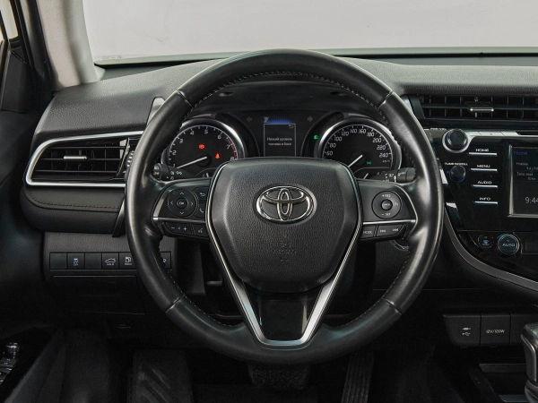 Toyota Camry, VIII (XV70) фото №11