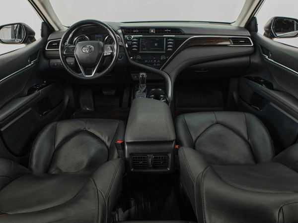 Toyota Camry, VIII (XV70) фото №9