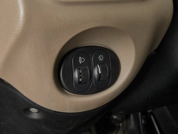 Chevrolet Niva, I фото №12