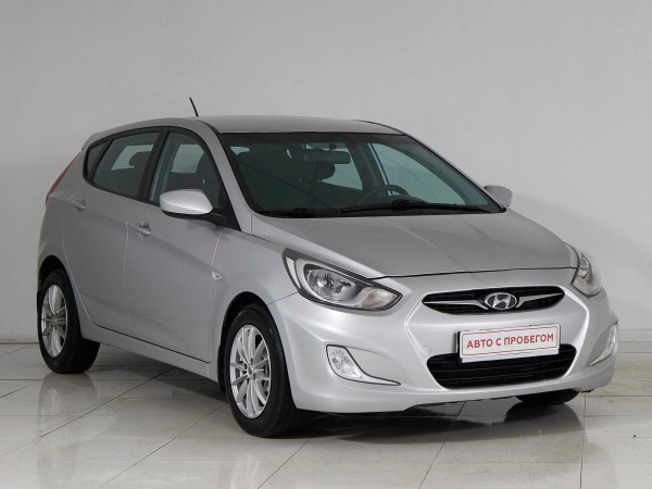 Hyundai Solaris, I фото №3
