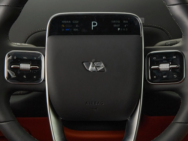 Li Auto (Lixiang) L9, I Рестайлинг фото №13