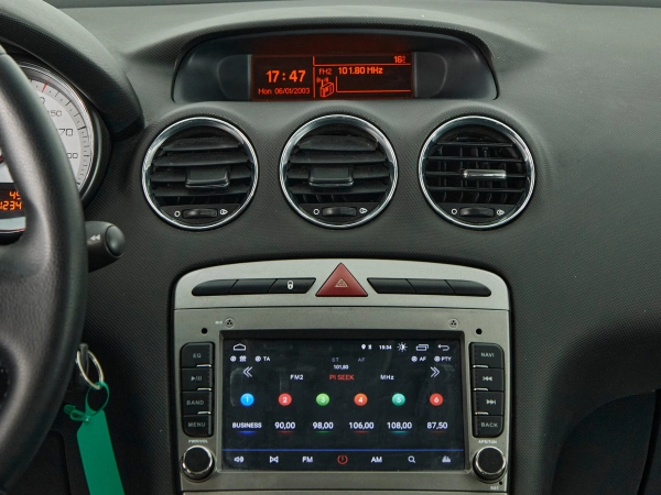 Peugeot 308, I фото №12