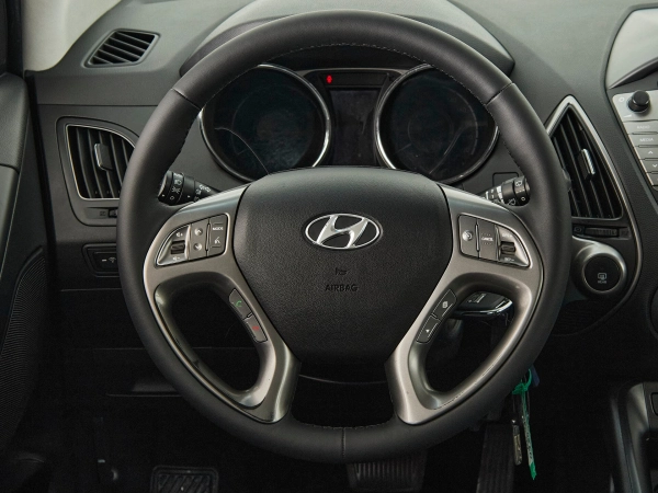 Hyundai ix35, I Рестайлинг фото №10