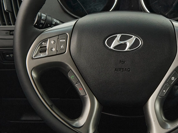 Hyundai ix35, I Рестайлинг фото №11