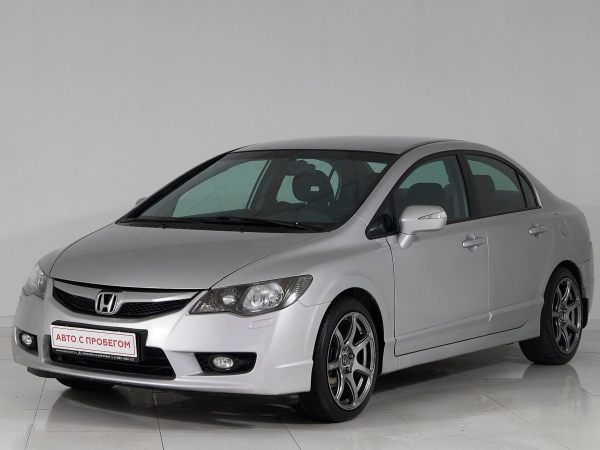 Honda Civic, VIII Рестайлинг фото №1