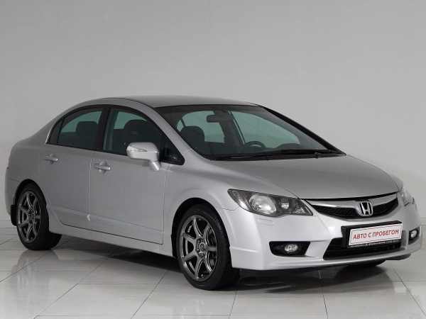 Honda Civic, VIII Рестайлинг фото №3