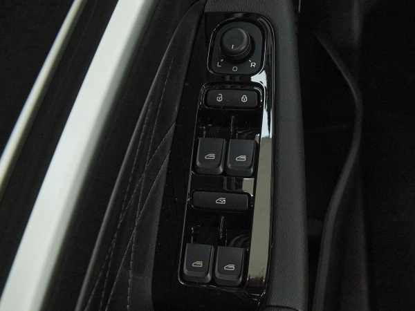Geely Emgrand, II фото №13