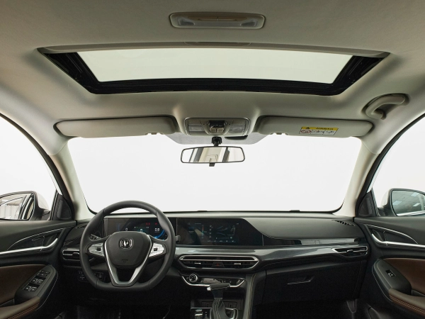 Changan Eado Plus, I фото №7
