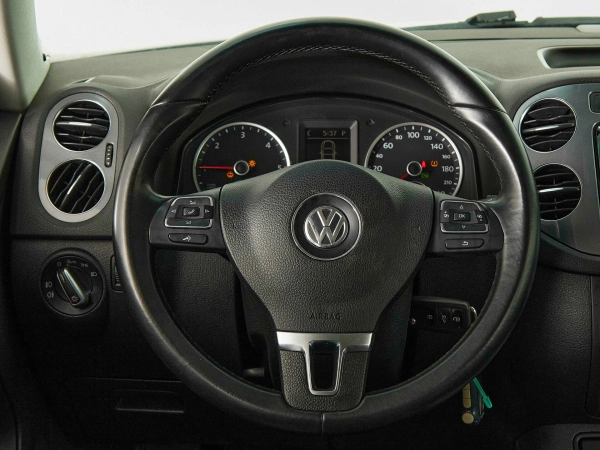 Volkswagen Tiguan, I Рестайлинг фото №10
