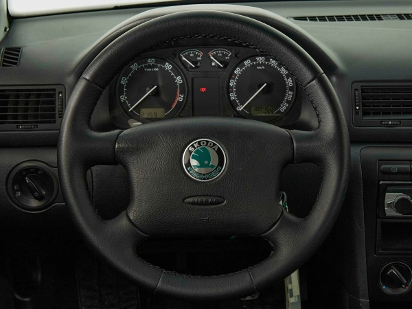 Skoda Octavia, I (A4) Рестайлинг фото №10