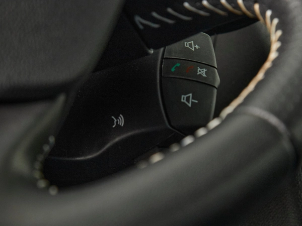 Renault Fluence, I Рестайлинг фото №11