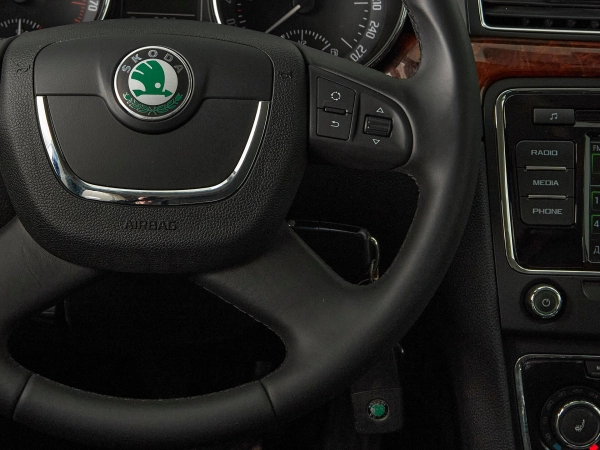 Skoda Superb, II фото №12