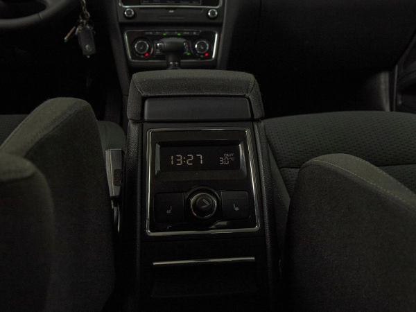 Skoda Superb, II фото №21