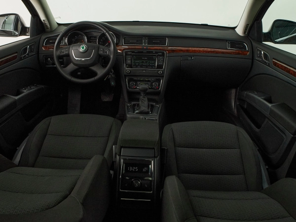 Skoda Superb, II фото №8