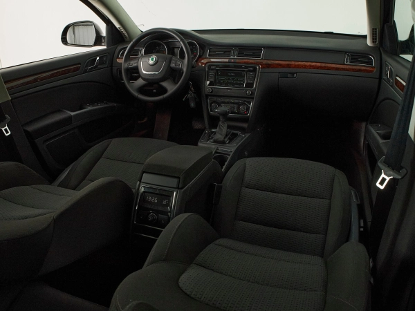 Skoda Superb, II фото №9