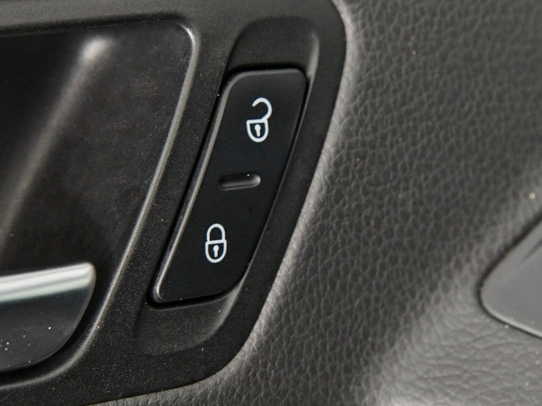 Volkswagen Tiguan, I фото №14