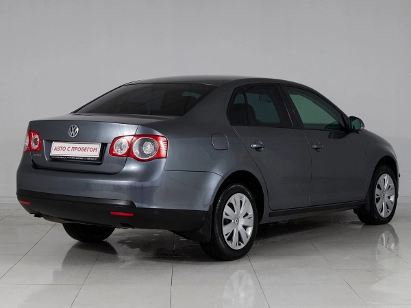 Volkswagen Jetta, V фото №6