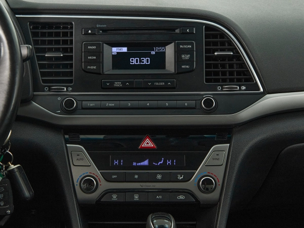 Hyundai Elantra, VI (AD) фото №16