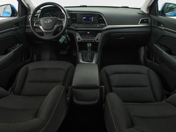 Hyundai Elantra, VI (AD) фото №8