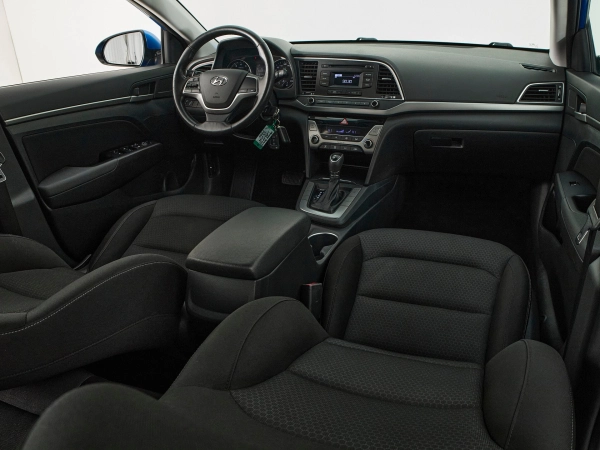 Hyundai Elantra, VI (AD) фото №9