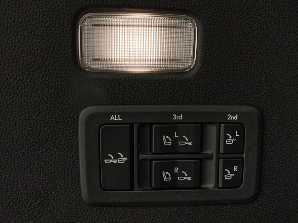 Lexus LX, IV фото №35