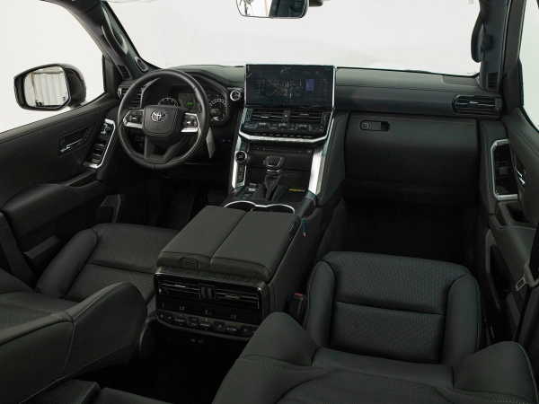Toyota Land Cruiser, 300 Series фото №10