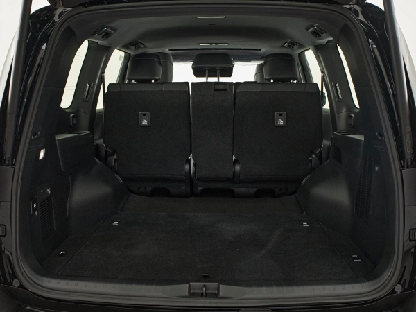 Toyota Land Cruiser, 300 Series фото №33