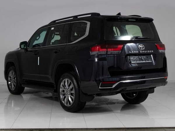 Toyota Land Cruiser, 300 Series фото №4
