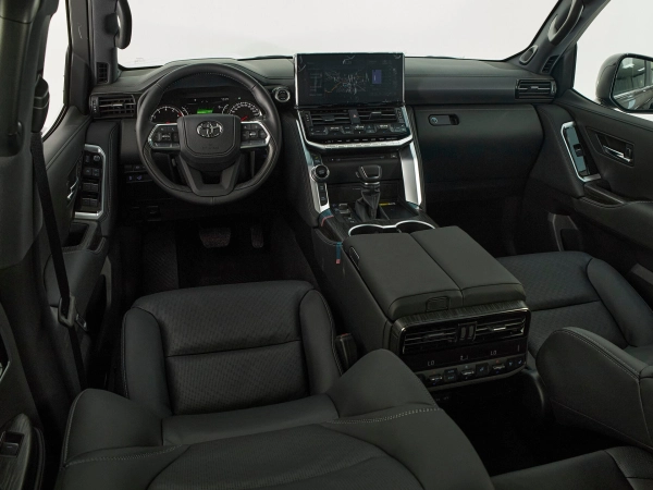Toyota Land Cruiser, 300 Series фото №8
