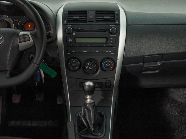 Toyota Corolla, X (E140, E150) Рестайлинг фото №15