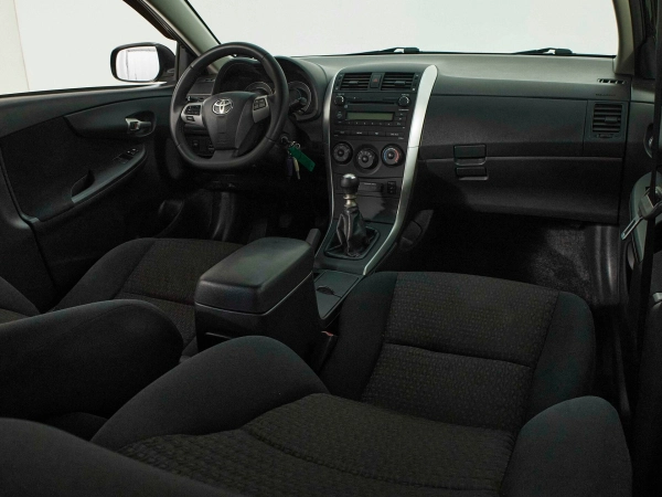 Toyota Corolla, X (E140, E150) Рестайлинг фото №9