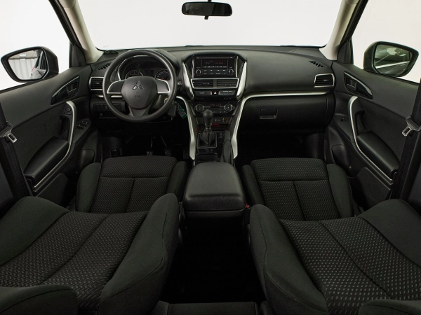 Mitsubishi Eclipse Cross, I фото №8