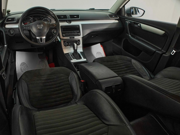 Volkswagen Passat, B7 фото №7