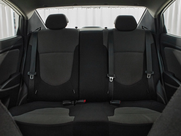 Hyundai Solaris, I фото №15