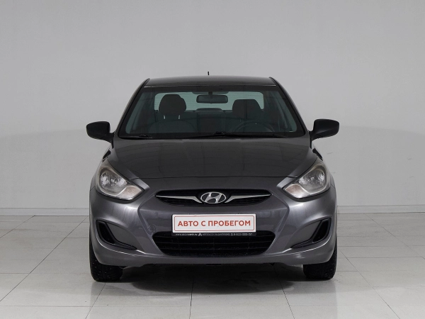 Hyundai Solaris, I фото №2