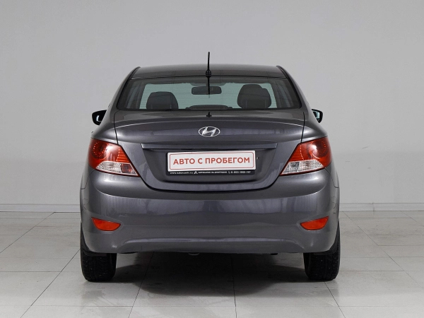 Hyundai Solaris, I фото №5