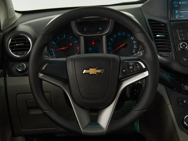 Chevrolet Orlando, I фото №10