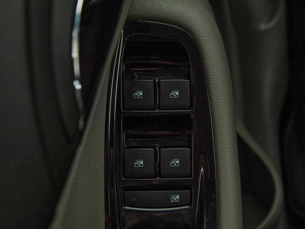 Chevrolet Orlando, I фото №12