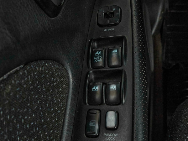 Hyundai Sonata, IV (EF) Рестайлинг фото №11