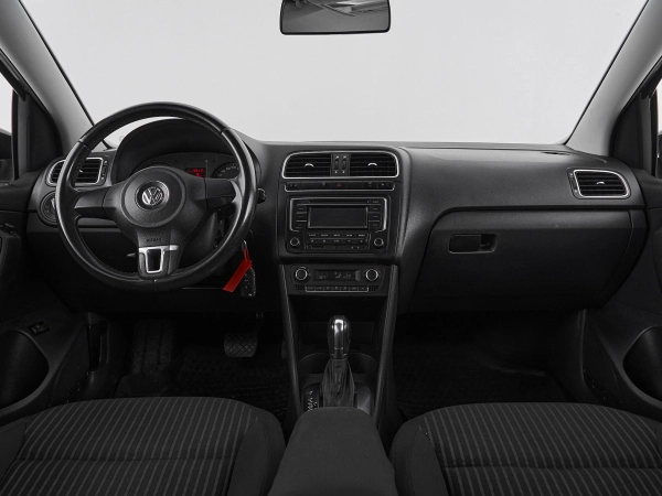 Volkswagen Polo, V фото №8