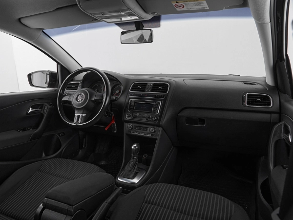 Volkswagen Polo, V фото №9