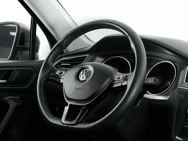 Volkswagen Tiguan, II фото №10