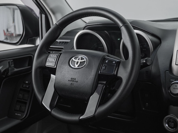 Toyota Land Cruiser Prado, 150 Series фото №10