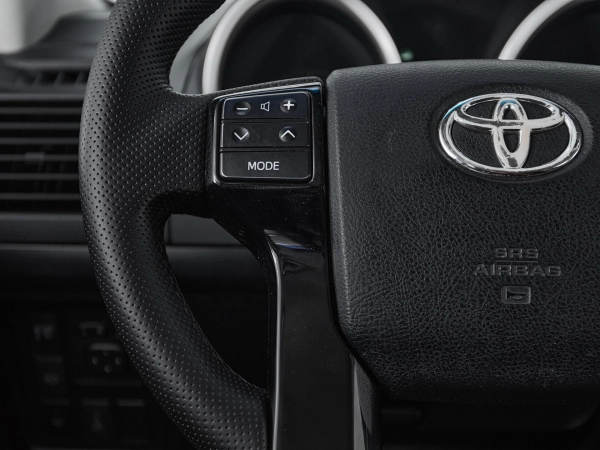 Toyota Land Cruiser Prado, 150 Series фото №11