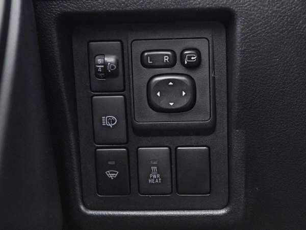 Toyota Land Cruiser Prado, 150 Series фото №15