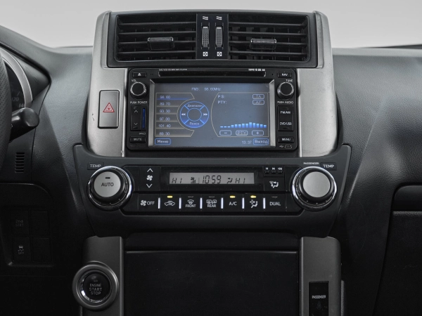 Toyota Land Cruiser Prado, 150 Series фото №17
