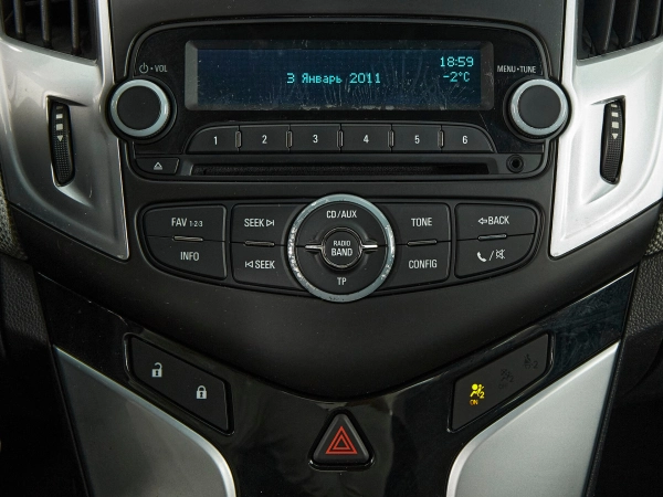 Chevrolet Cruze, I Рестайлинг фото №15